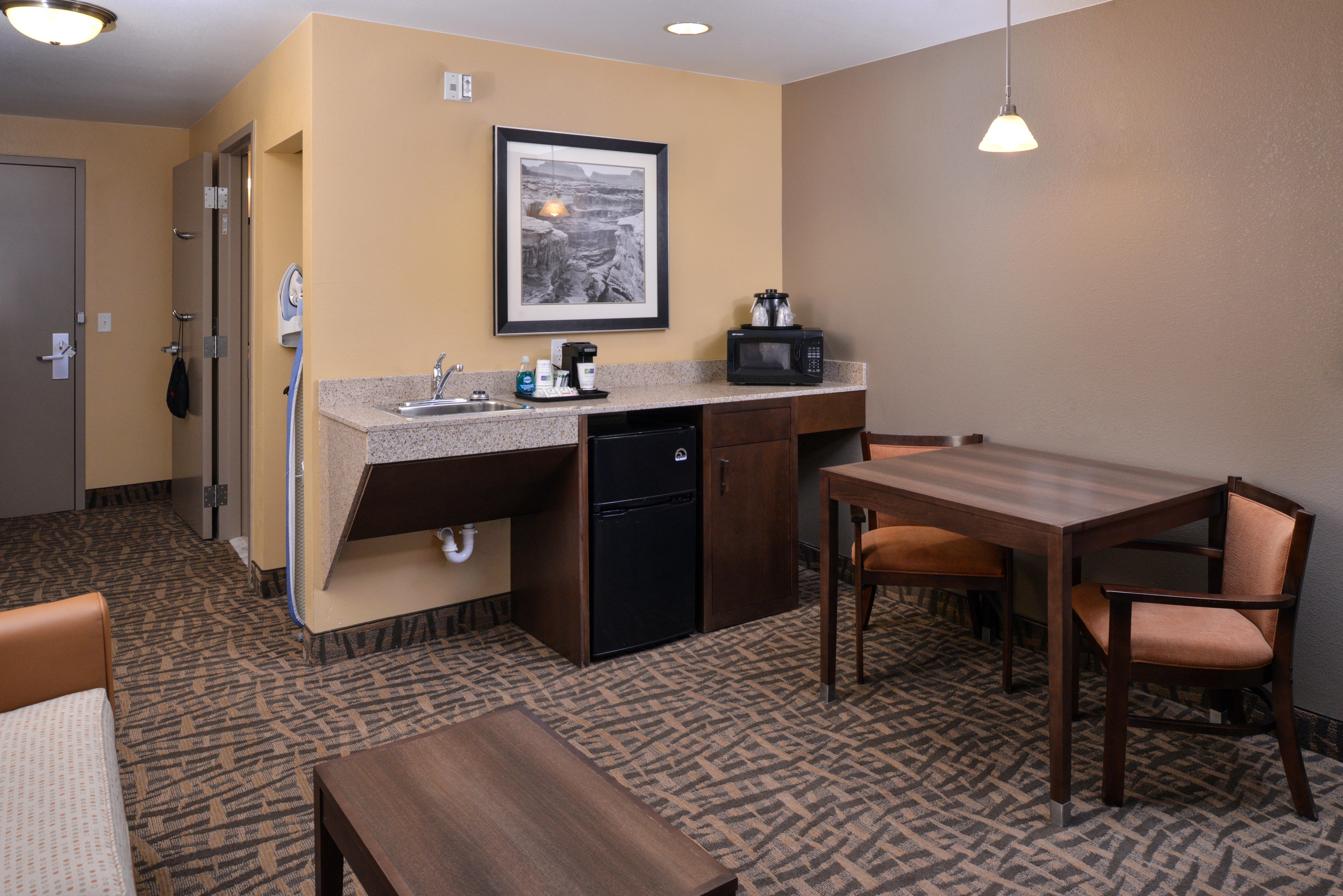 Holiday Inn Express & Suites Page - Lake Powell Area By Ihg Exterior foto