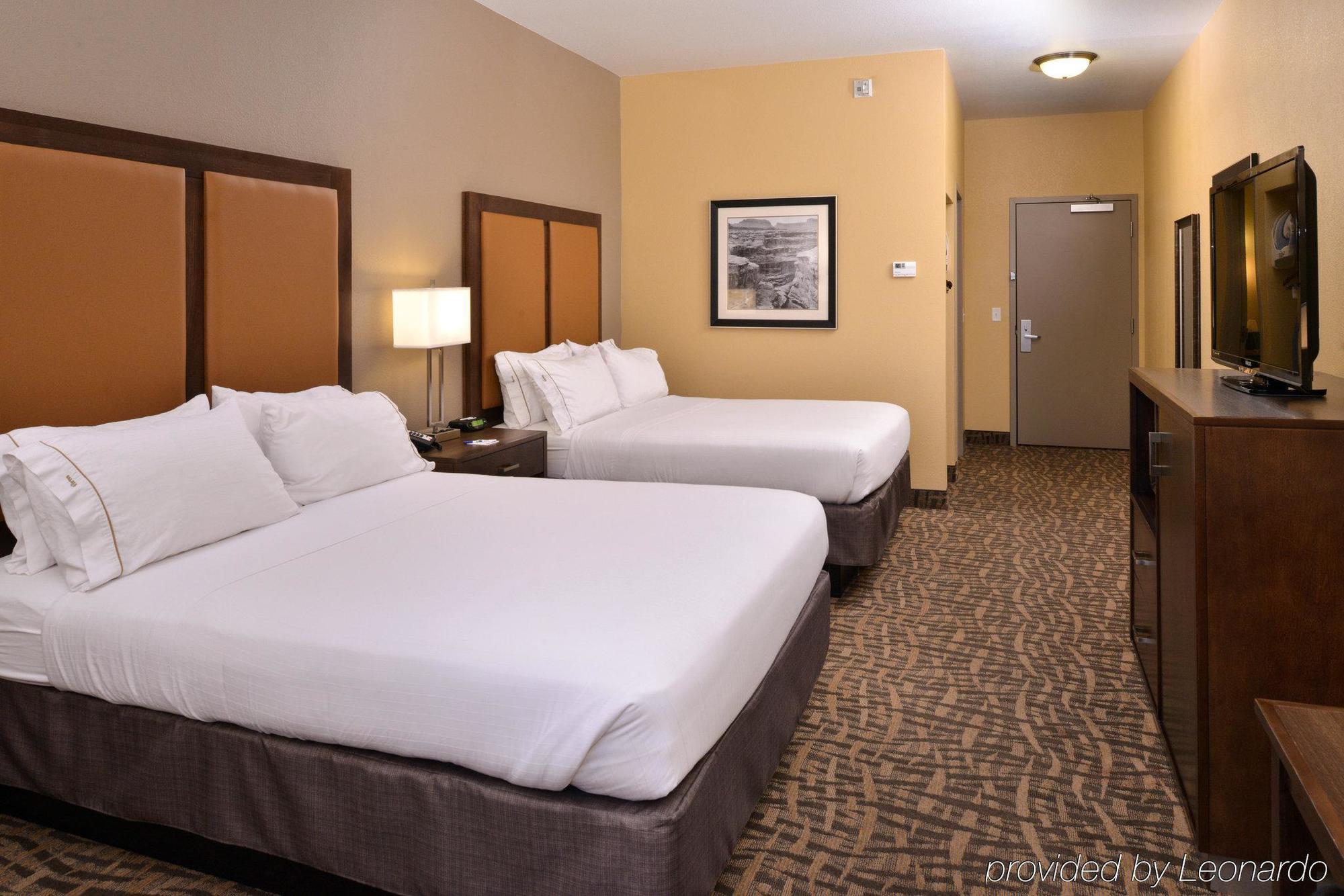 Holiday Inn Express & Suites Page - Lake Powell Area By Ihg Exterior foto
